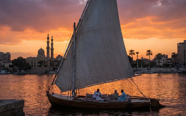 Felucca no Nilo — imagem ilustrativa