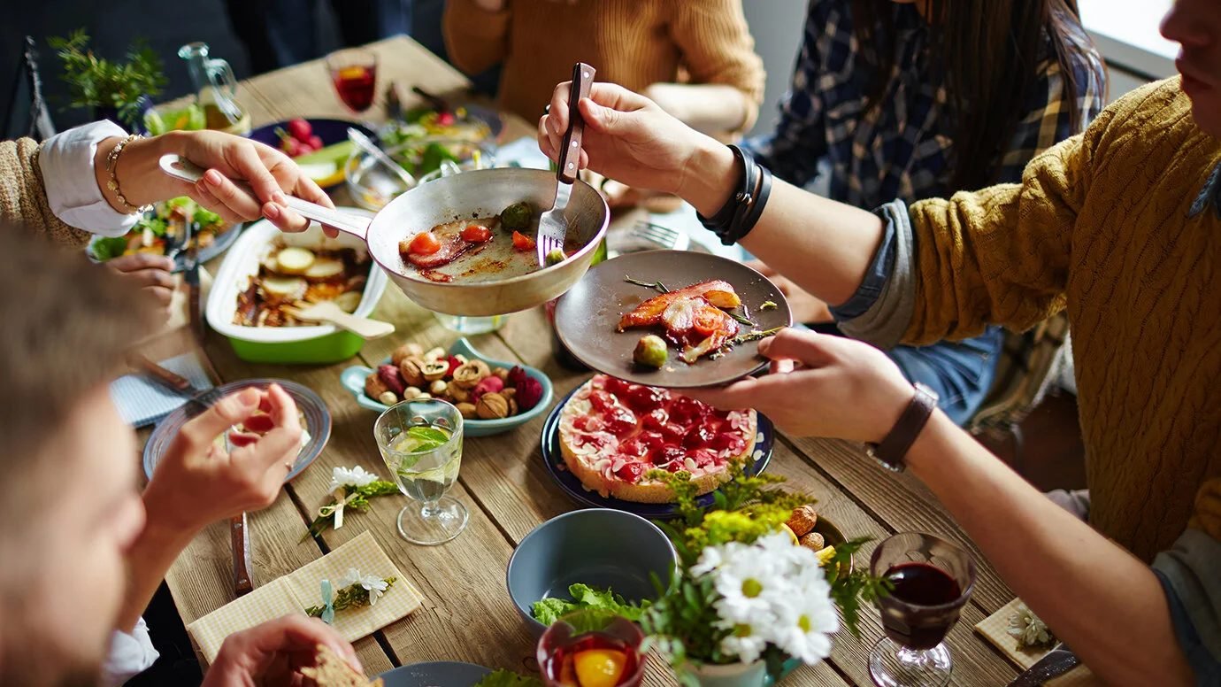 Passeio Gastronômico na Croácia: Tour Exclusivo com guia em Português no Mercado Dolac em Zagreb por apenas 10X R$149,90