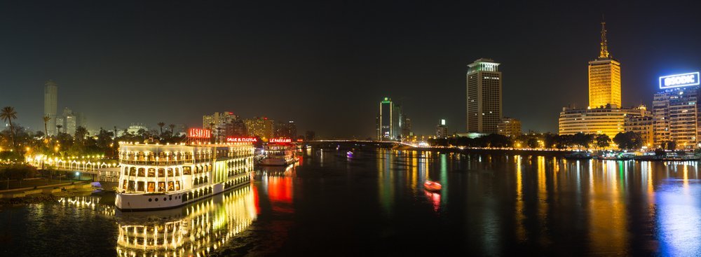 Passeio Jantar a Bordo no Cruzeiro pelo Rio Nilo No Cairo com festa Egípcia e danças típicas
