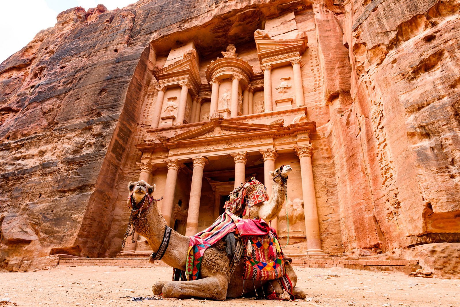 VIAGEM EGITO E JORDANIA VISITANDO CAIRO , PIRAMIDES DE GIZA, CAIRO ANTIGO , ASWAN CRUZEIRO RIO NILO, LUXOR ,AMMAN PETRA WADI RUM E MAR MORTO E MUITO MAIS COM PASSAGEM AEREA INCLUIDA INTERNACIONAL E VOOS INTERNOS POR APENAS 10X 2499 R$