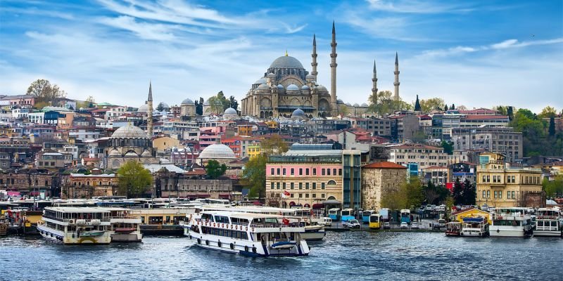 As Sete Igrejas do Apocalipse 10 Dias: Turquia com Guia em Português